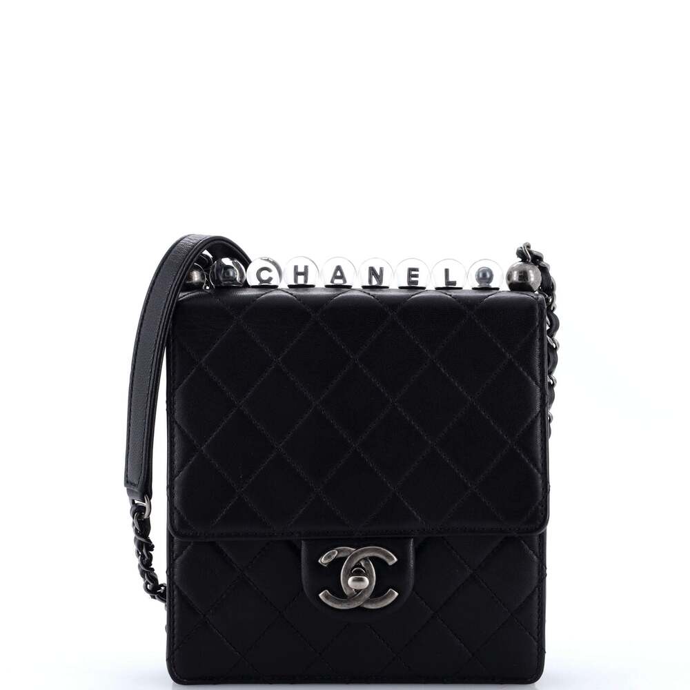 Chanel Chic Pearls Flap Bag Quilted #281994C31B - Picture 1 of 8